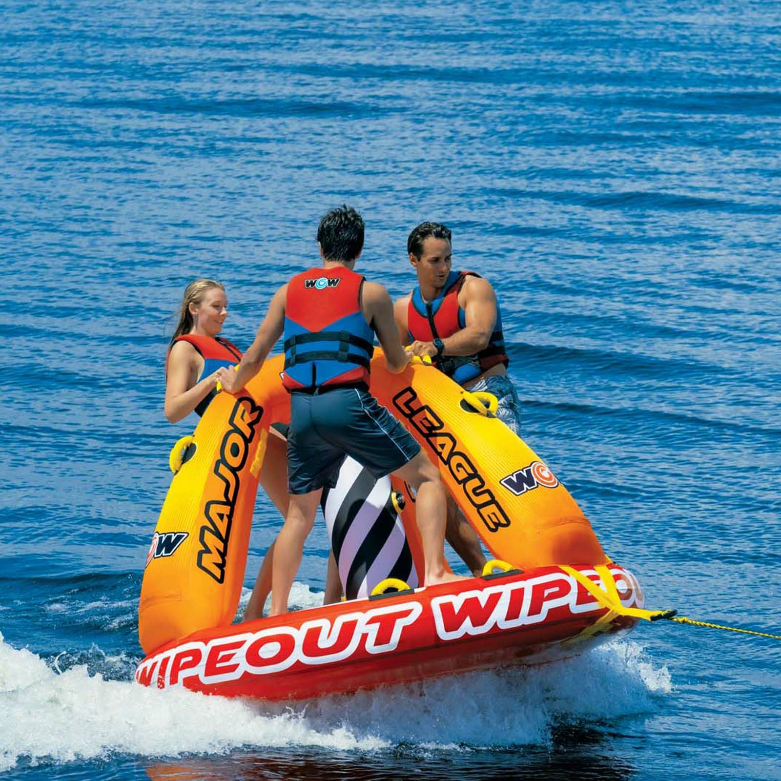 Купить Баллон буксируемый WipeOut 3P World of watersports 22WTO3965 7ft.ru в интернет магазине Семь Футов
