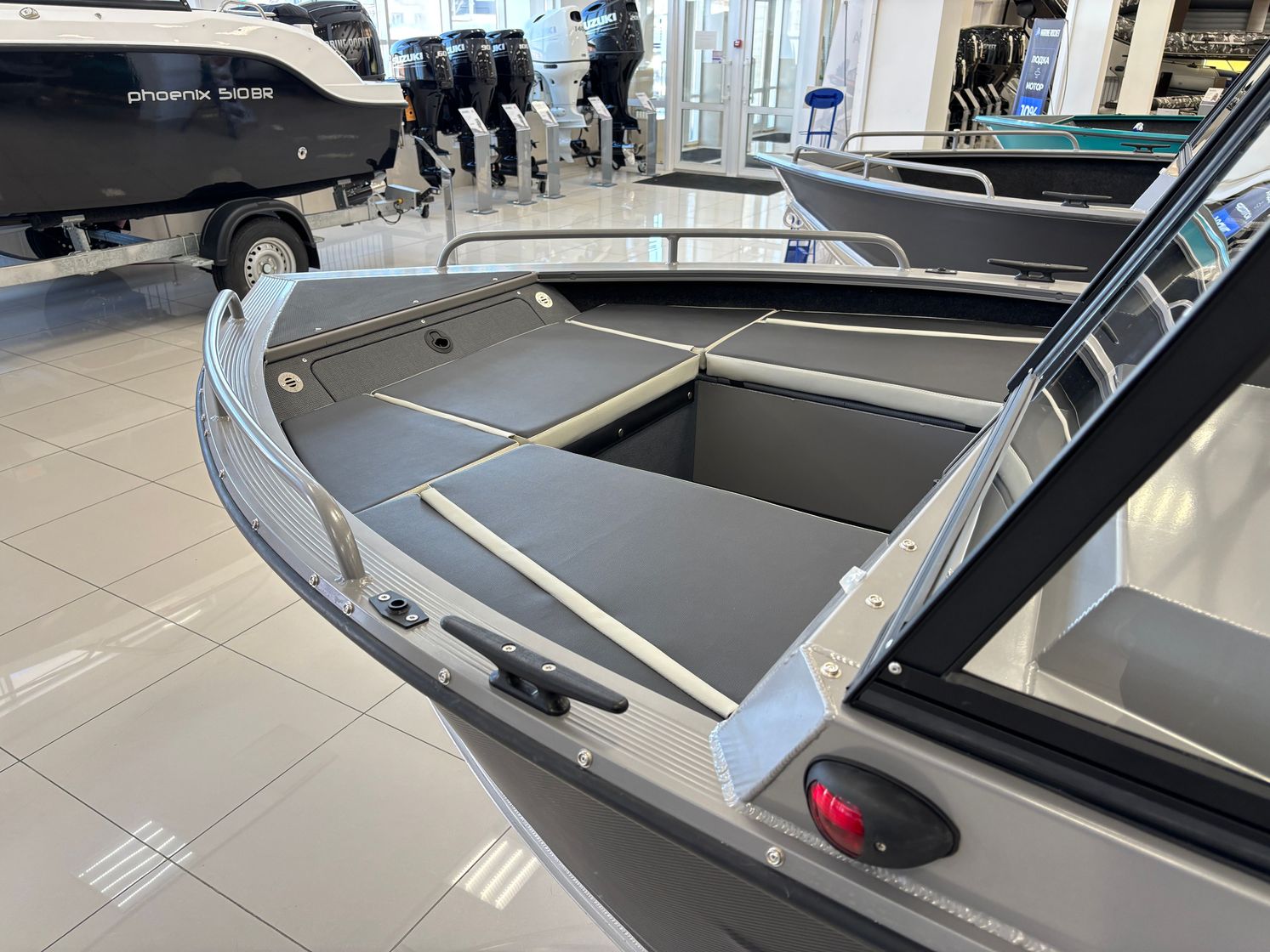 Купить Моторная лодка, Триера 460 BR_new, серый с Suzuki DF50ATL KITTR37 7ft.ru в интернет магазине Семь Футов