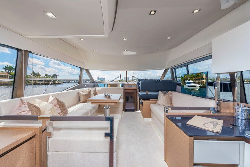 Купить Катер Prestige 460 с моторами 2х440 KITPR2 7ft.ru в интернет магазине Семь Футов