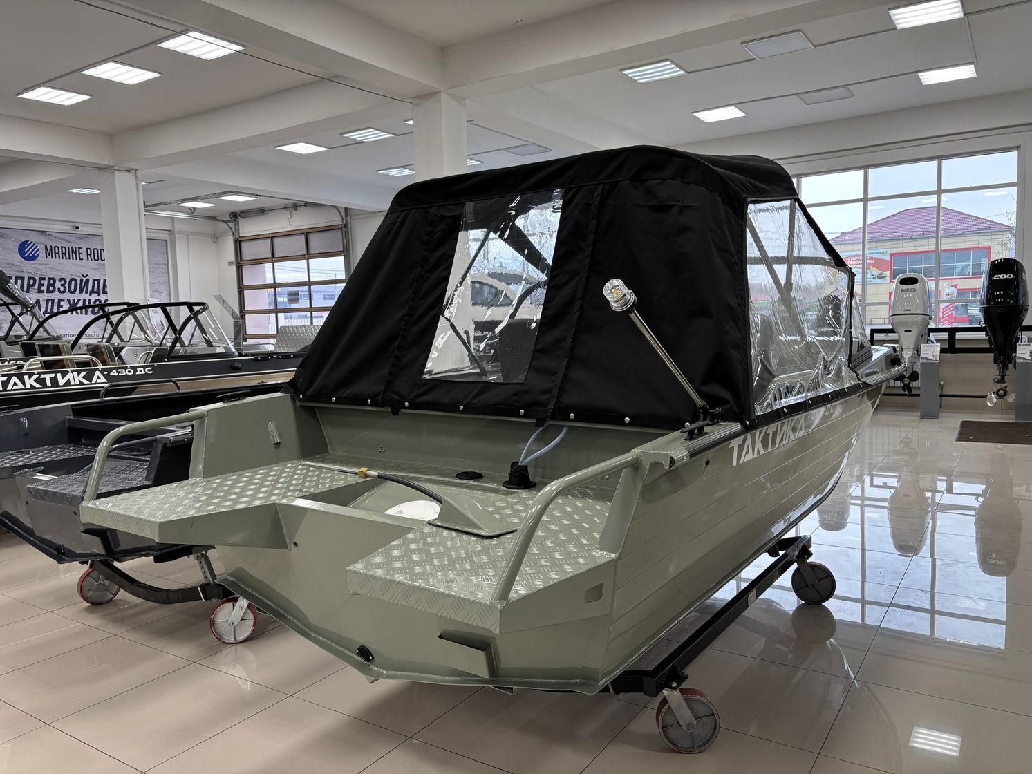 Купить Моторная лодка, Тактика 460 DC (Comfort), хаки с Suzuki DF50ATL KITTK71 7ft.ru в интернет магазине Семь Футов