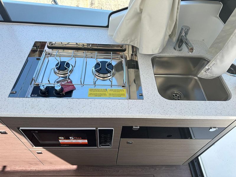 Купить Катер Merry Fisher 1095 с Suzuki 2хDF300BMDXX Jeanneau KITMF14 7ft.ru в интернет магазине Семь Футов