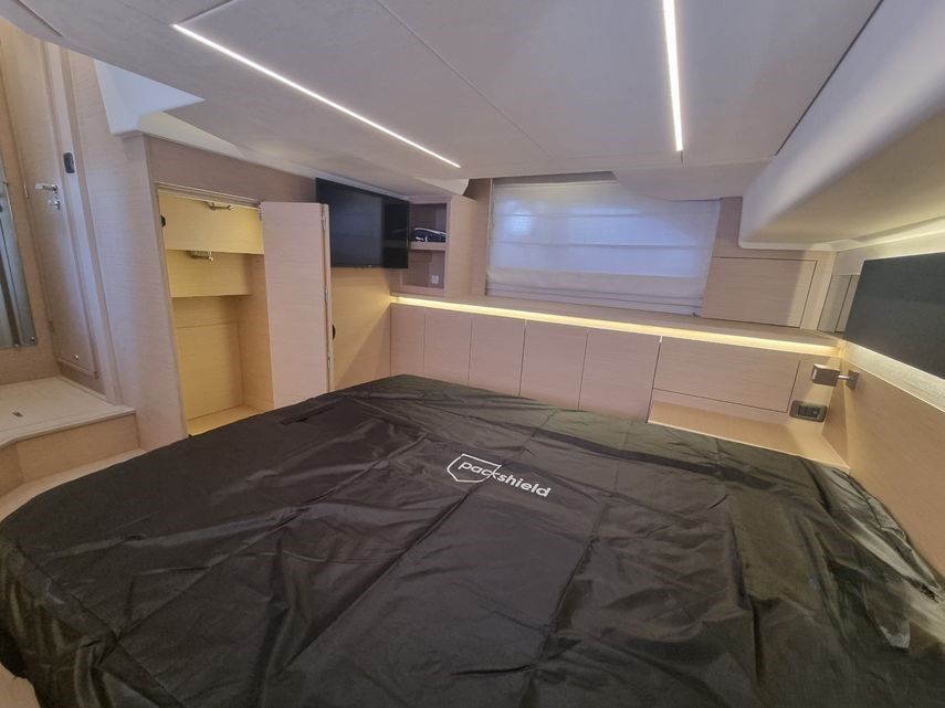 Купить Катер Prestige 420 S KITPR001 7ft.ru в интернет магазине Семь Футов