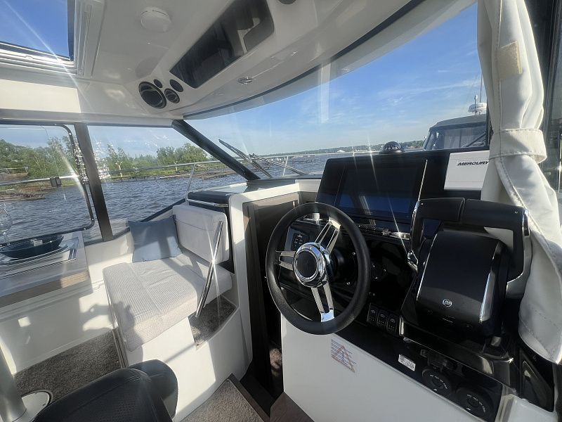 Купить Катер Merry Fisher 895 S2 с моторами 2х225 Jeanneau KITMF12 7ft.ru в интернет магазине Семь Футов