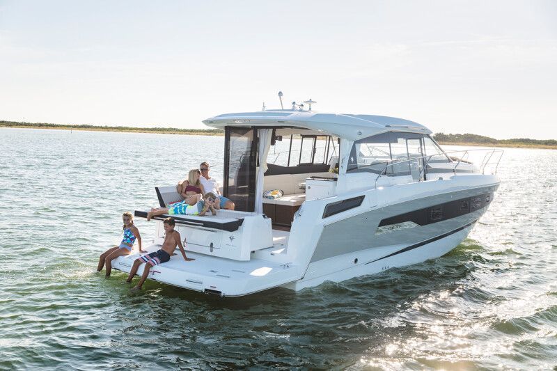 Купить Катер Jeanneau NC 37 с моторами 2х270 KITNC1 7ft.ru в интернет магазине Семь Футов