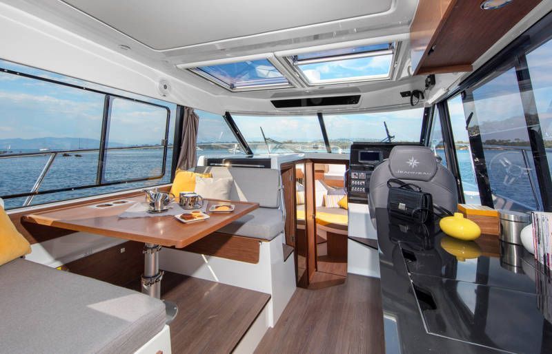 Купить Катер Merry Fisher 1095 с Suzuki 2хDF300BMDXX Jeanneau KITMF13 7ft.ru в интернет магазине Семь Футов