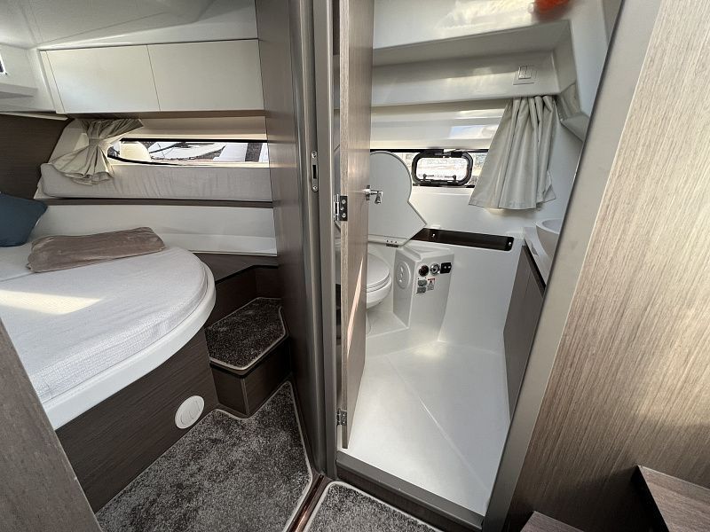 Купить Катер Merry Fisher 895 S2 с моторами 2х225 Jeanneau KITMF12 7ft.ru в интернет магазине Семь Футов