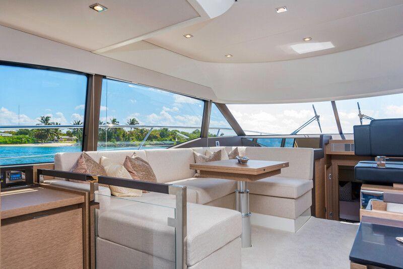 Купить Катер Prestige 460 с моторами 2х440 KITPR2 7ft.ru в интернет магазине Семь Футов