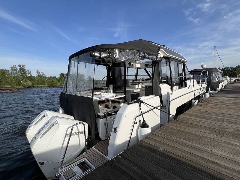 Купить Катер Merry Fisher 895 S2 с моторами 2х225 Jeanneau KITMF12 7ft.ru в интернет магазине Семь Футов