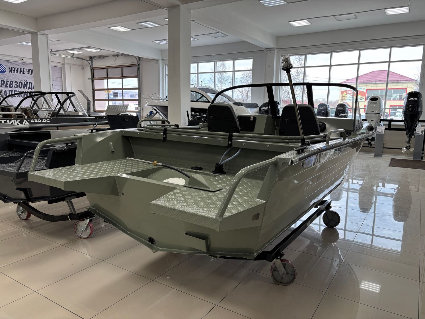 Купить Моторная лодка, Тактика 460 DC (Comfort), хаки с Suzuki DF50ATL KITTK71 7ft.ru в интернет магазине Семь Футов
