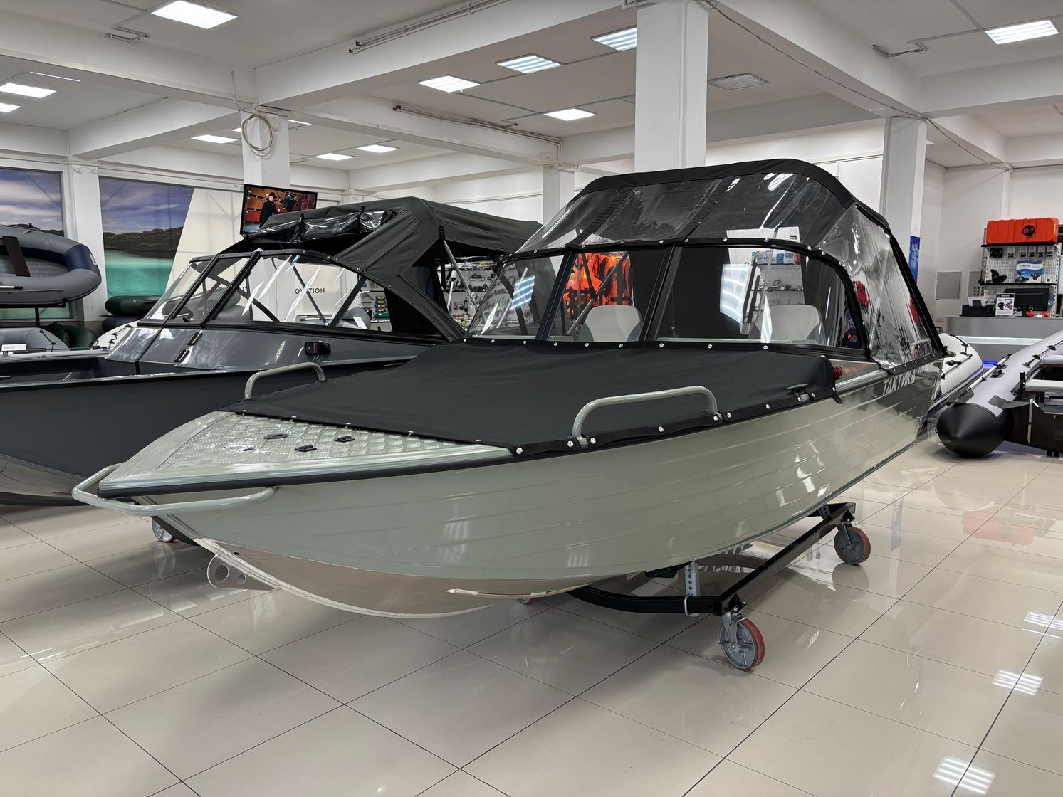 Купить Моторная лодка, Тактика 460 DC (Comfort), хаки с Suzuki DF50ATL KITTK71 7ft.ru в интернет магазине Семь Футов