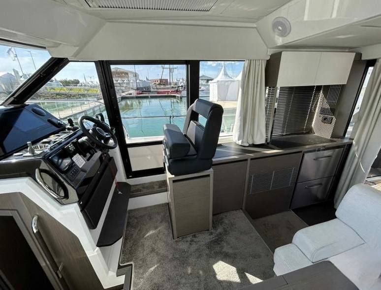 Купить Катер Jeanneau Merry Fisher 1295 COUPE с моторами 300 л.с. KITMF11 7ft.ru в интернет магазине Семь Футов