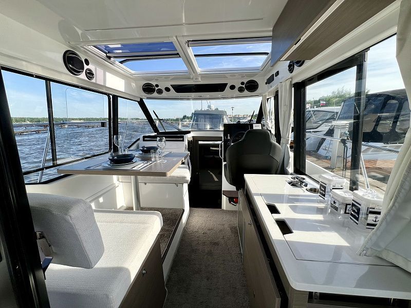 Купить Катер Merry Fisher 895 S2 с моторами 2х225 Jeanneau KITMF12 7ft.ru в интернет магазине Семь Футов