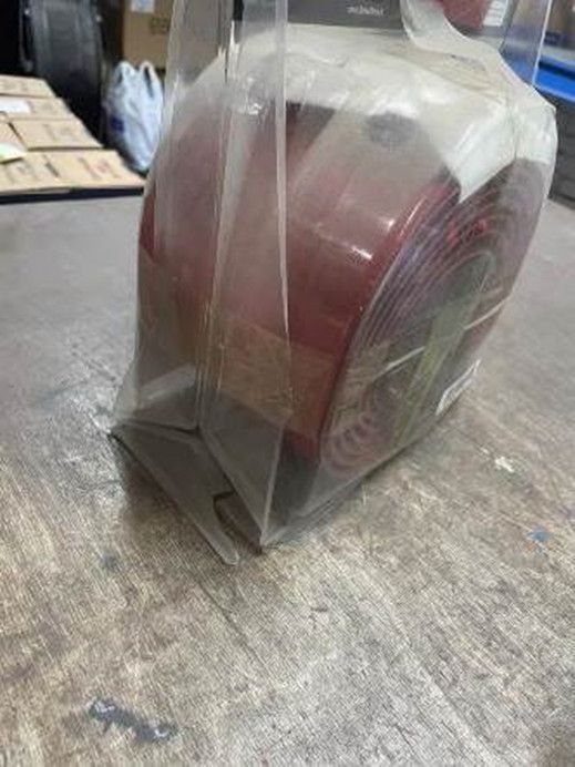 Купить Защита киля KeelGuard, 3.05 м, красный цвет, уценка KG10RED_utsenka 7ft.ru в интернет магазине Семь Футов