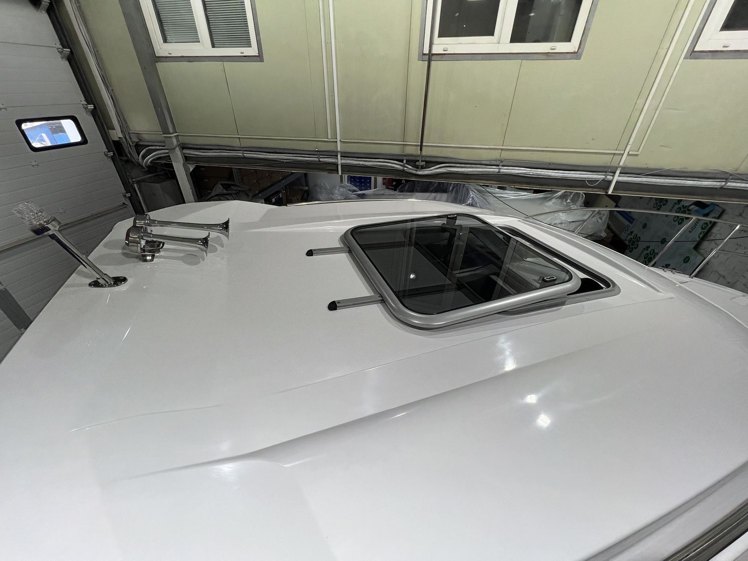 Купить Катер Феникс 510 BR белый с мотором Suzuki DF100ВTL KITPH45 7ft.ru в интернет магазине Семь Футов