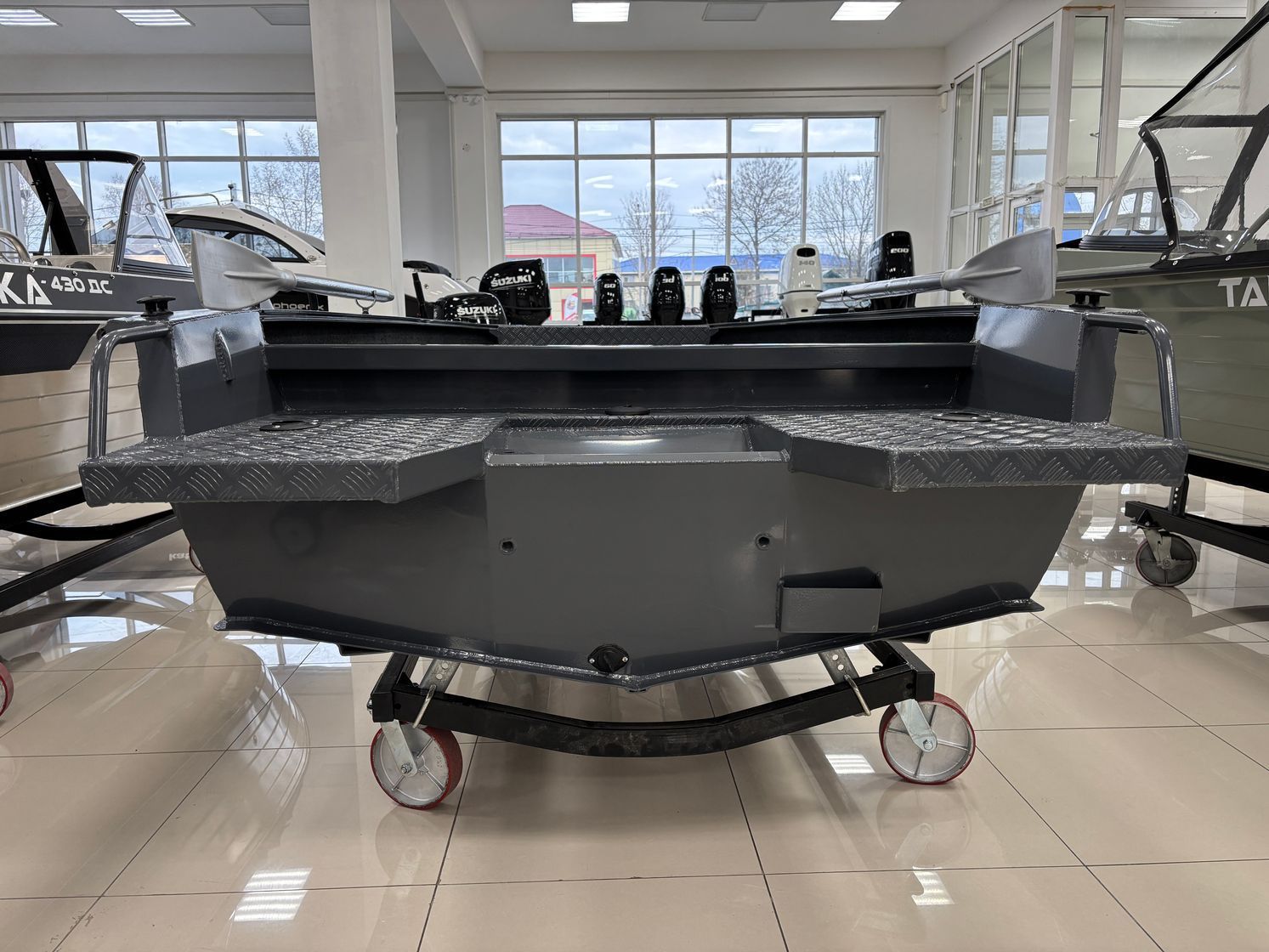 Купить Моторная лодка, Тактика 430Р(Fish), графит c Suzuki DF9.9BS+ (Super Forced) KITTK74 7ft.ru в интернет магазине Семь Футов