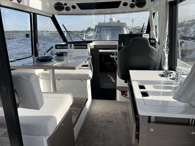 Купить Катер Merry Fisher 895 S2 с моторами 2х225 Jeanneau KITMF12 7ft.ru в интернет магазине Семь Футов
