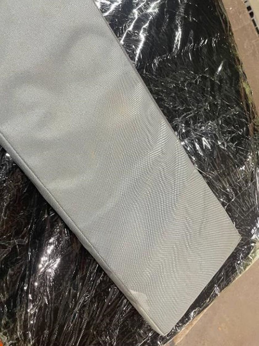 Купить Накладка мягкая на сиденье, серая, 1100х200 мм, уцененная SPASS nakladka_1100_200_gray_utsenka 7ft.ru в интернет магазине Семь Футов