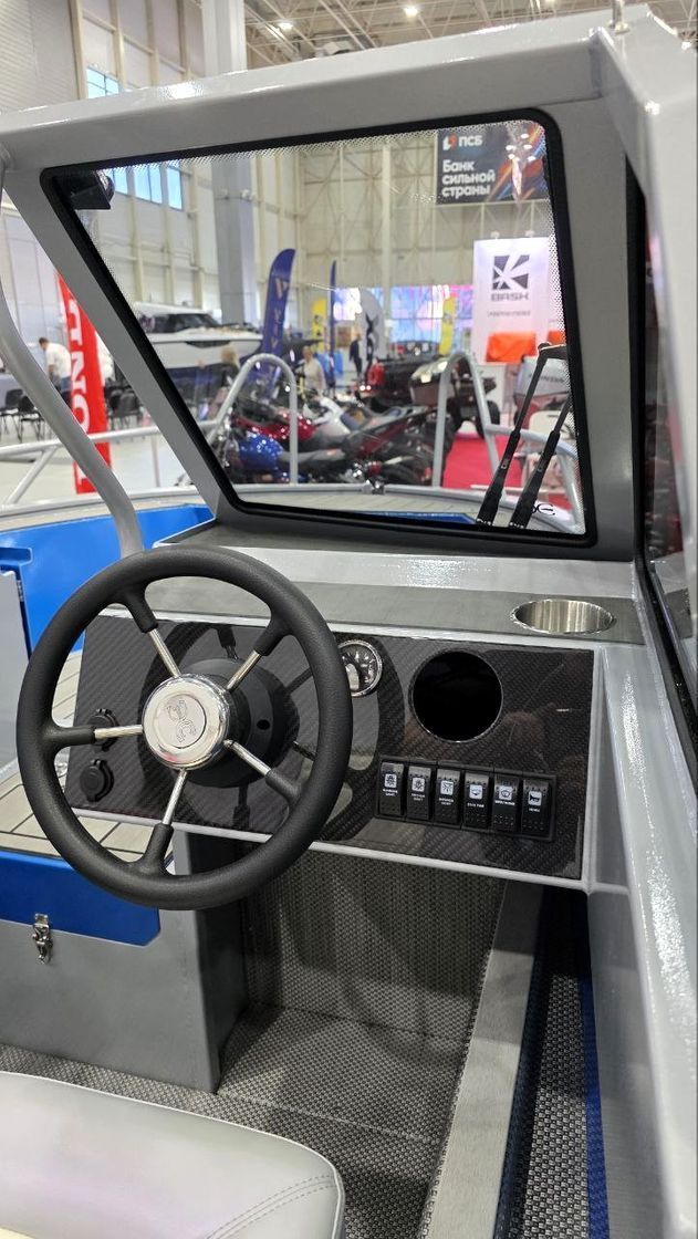 Купить Моторная лодка SMARTLINER R1 Angelina SMART_R1 7ft.ru в интернет магазине Семь Футов