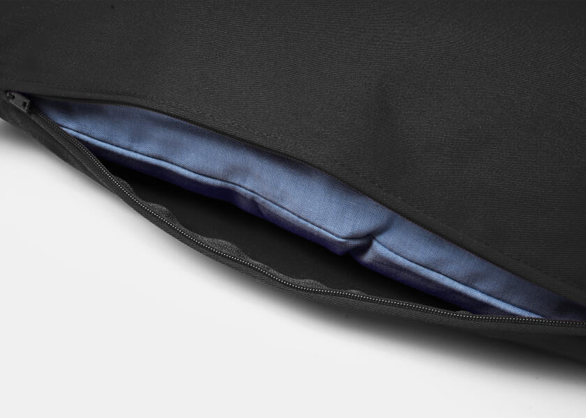 Купить Декоративная подушка Капок / черный 7ft.ru в интернет магазине Семь Футов