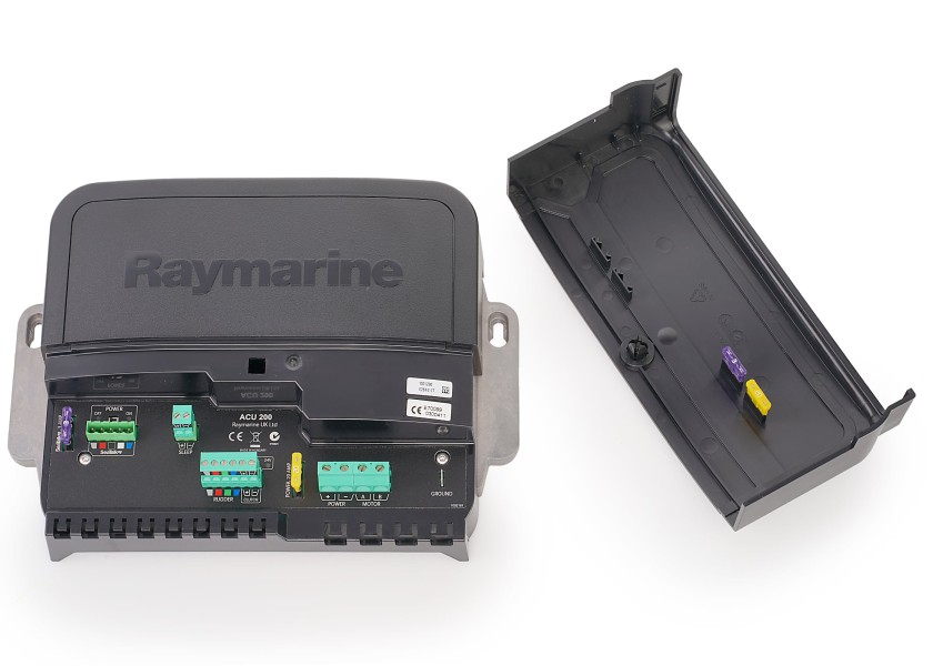 Купить Raymarine E70100 ACU 400 Evolution Блок управления приводом Черный Black 7ft.ru в интернет магазине Семь Футов