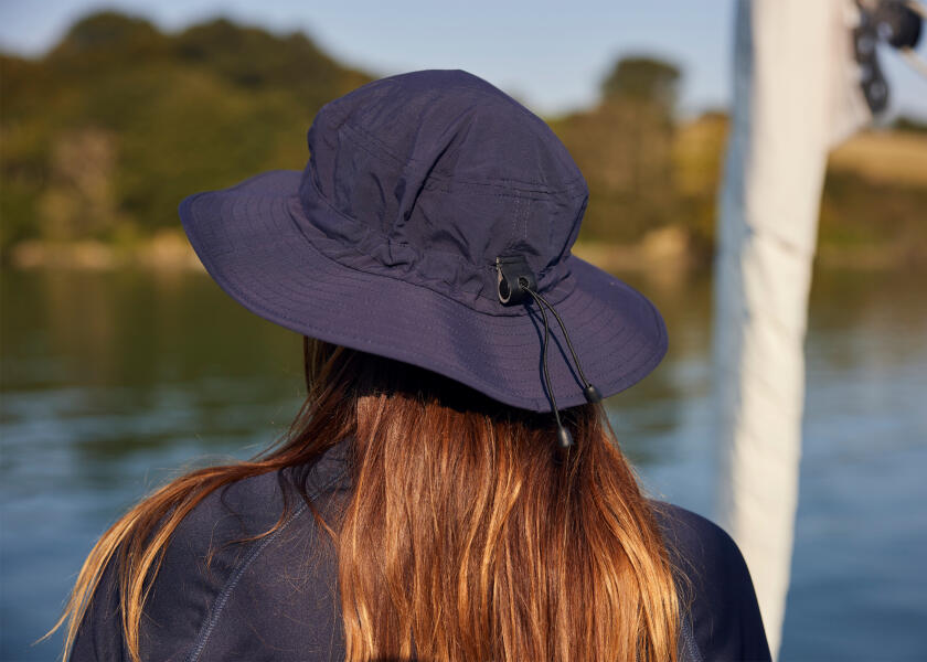 Купить Gill 140-NAV06-M Шляпа Technical Sailing Sun Голубой  Navy M 7ft.ru в интернет магазине Семь Футов