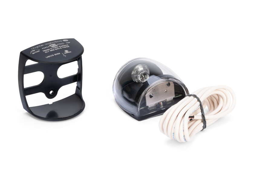 Купить HELLA MARINE NaviLED PRO Masthead Light / black / with BSH/Wheelmark-certification 14106-bvs 7ft.ru в интернет магазине Семь Футов