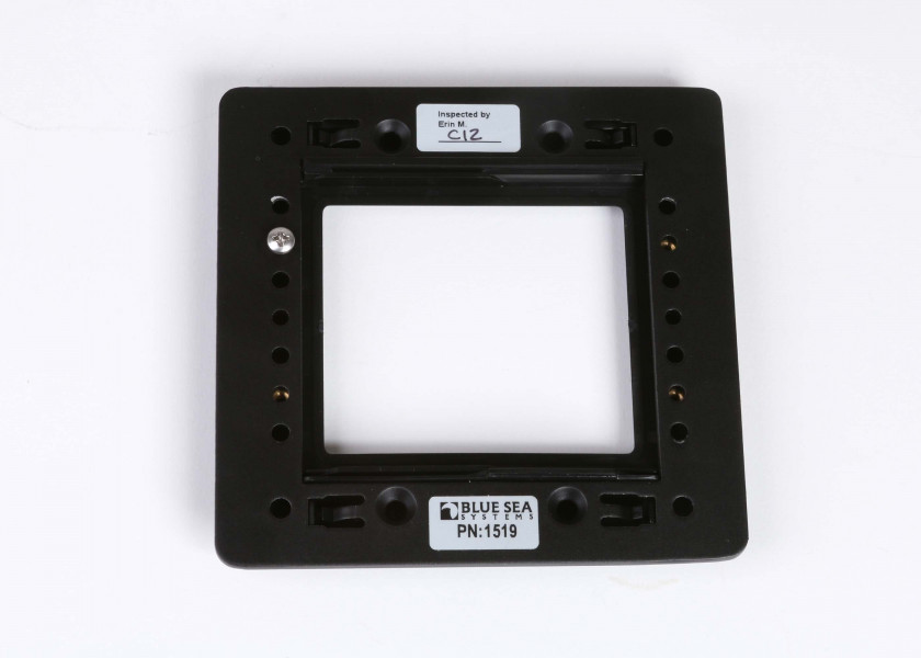 Купить BLUE SEA 1519 Панельная система крепления монитора VSM422 7ft.ru в интернет магазине Семь Футов