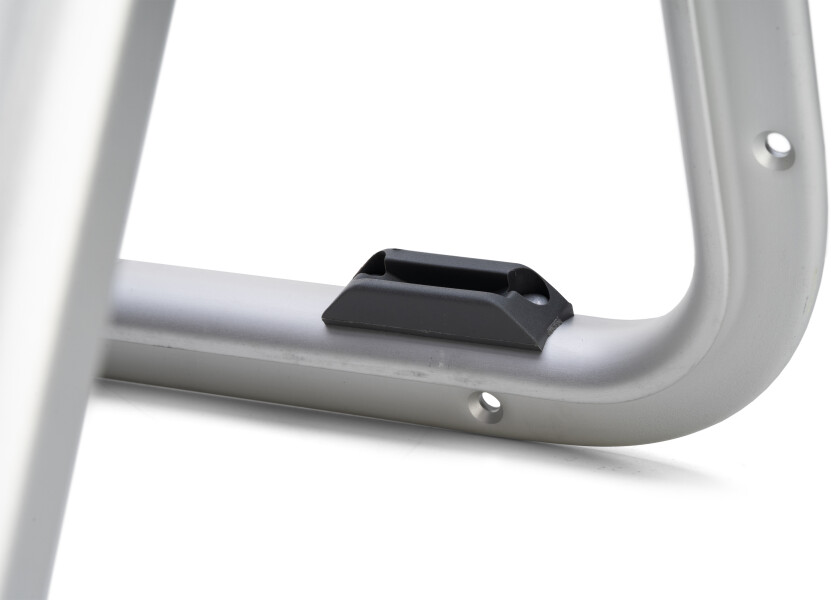 Купить Люк палубный Lewmar Medium Profile 39940020 492 x 492 мм размер 40 7ft.ru в интернет магазине Семь Футов