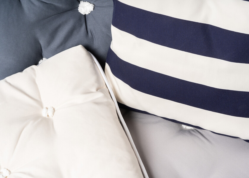 Купить Одинарная подушка Kapok / светло-серый 57266-bvs 7ft.ru в интернет магазине Семь Футов