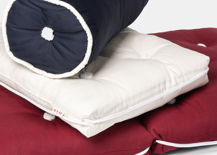 Купить Двойная подушка Kapok / бордово-красный 57288-bvs 7ft.ru в интернет магазине Семь Футов