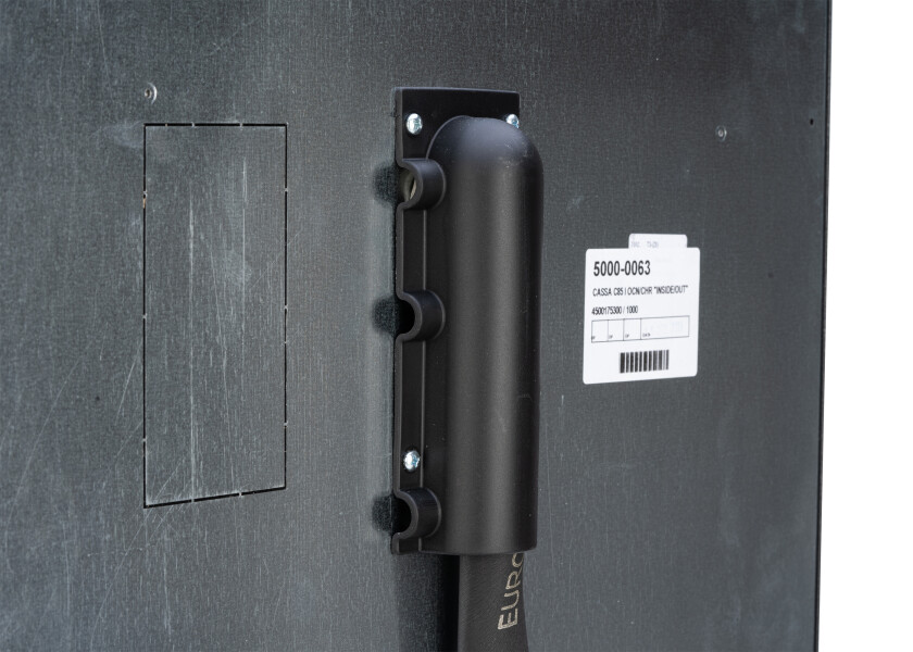 Купить VITRIFRIGO 0400-0571 C85i Холодильник / 85 л. / черный 7ft.ru в интернет магазине Семь Футов