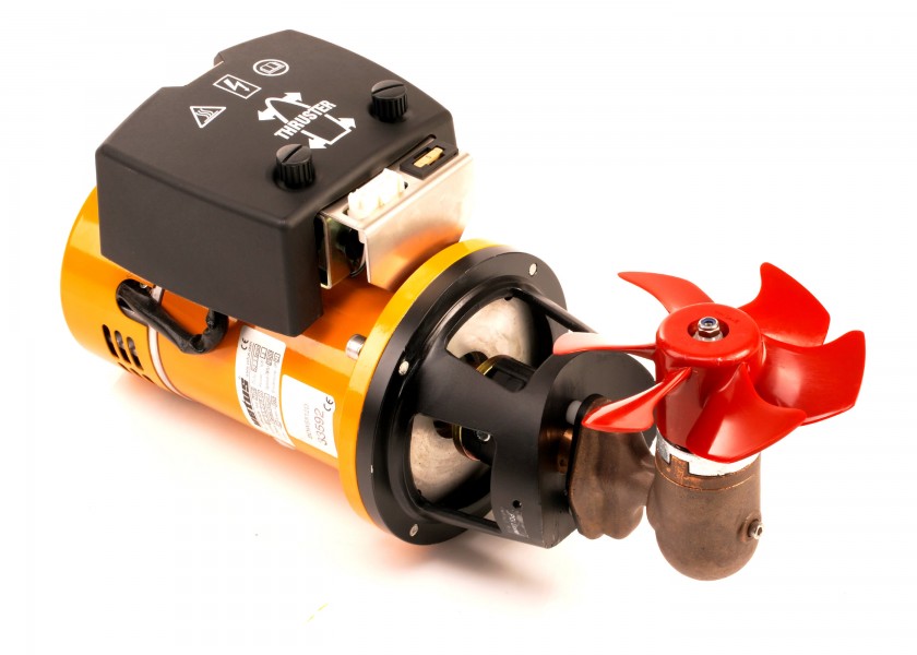 Купить Носовое электрическое ПУ Vetus BOW5524D 24В 3кВт 200А 60кгс Ø150мм для судна 8-12м 7ft.ru в интернет магазине Семь Футов