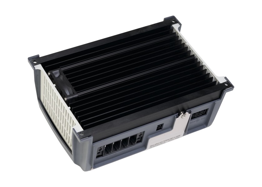 Купить CRISTEC YPO24-30ST Зарядное устройство YPOWER 24 В / 30 А / 3 зарядных выхода 29657-bvs 7ft.ru в интернет магазине Семь Футов