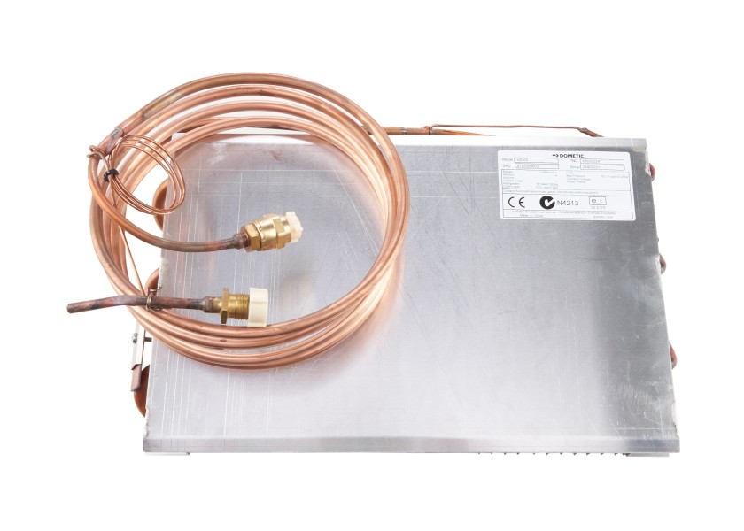 Купить Ребристый испаритель Dometic ColdMachine VD-03 9105306603 380 x 230 x 82 мм для холодильных установок серии 80 7ft.ru в интернет магазине Семь Футов
