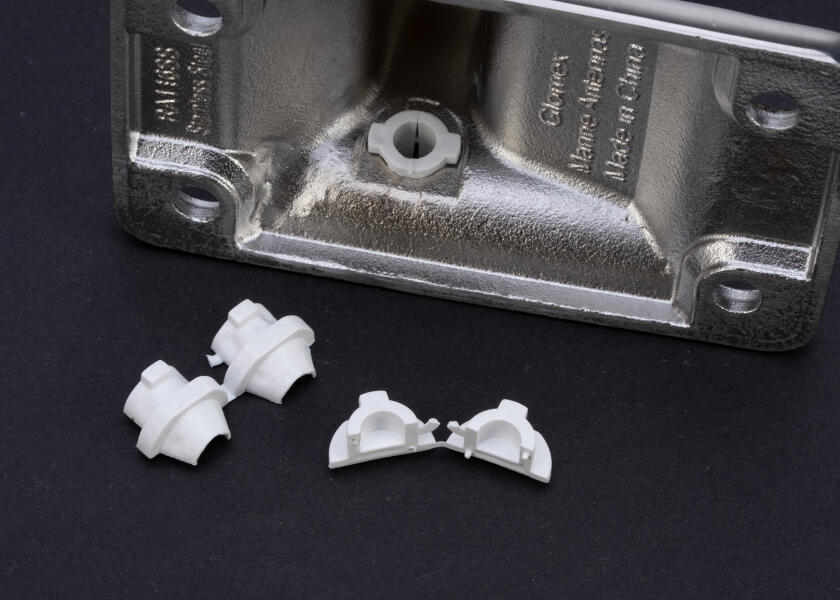 Купить Крепление антенны Glomex RA116SS основание 100x60мм на плоскость поворотное из нержавеющей стали AISI316 7ft.ru в интернет магазине Семь Футов