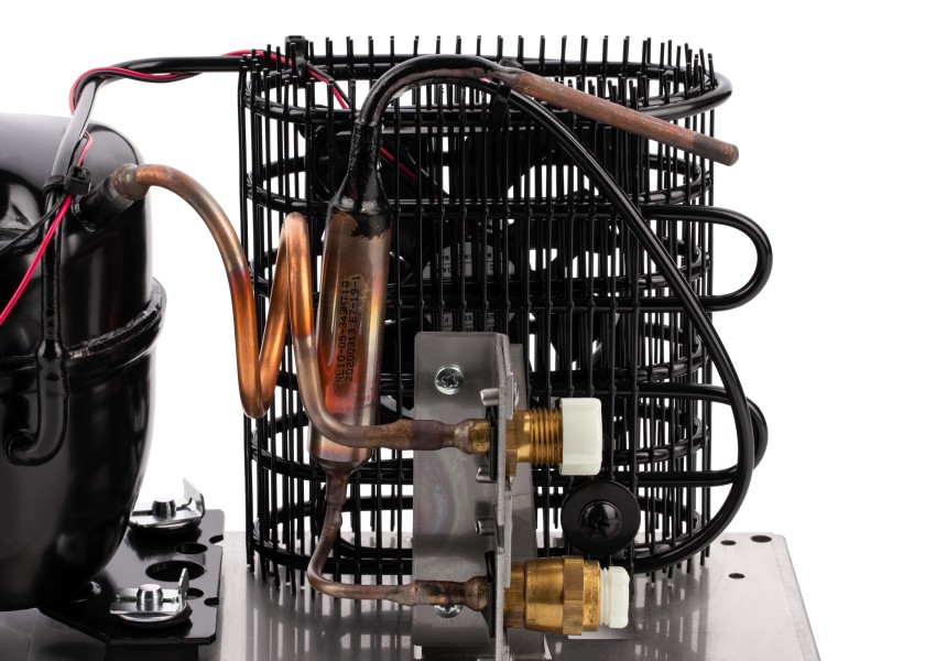 Купить Холодильная установка Dometic ColdMachine CU 54 9105306623 386 x 165 x 130 мм 130 л горизонтальная конструкция 7ft.ru в интернет магазине Семь Футов