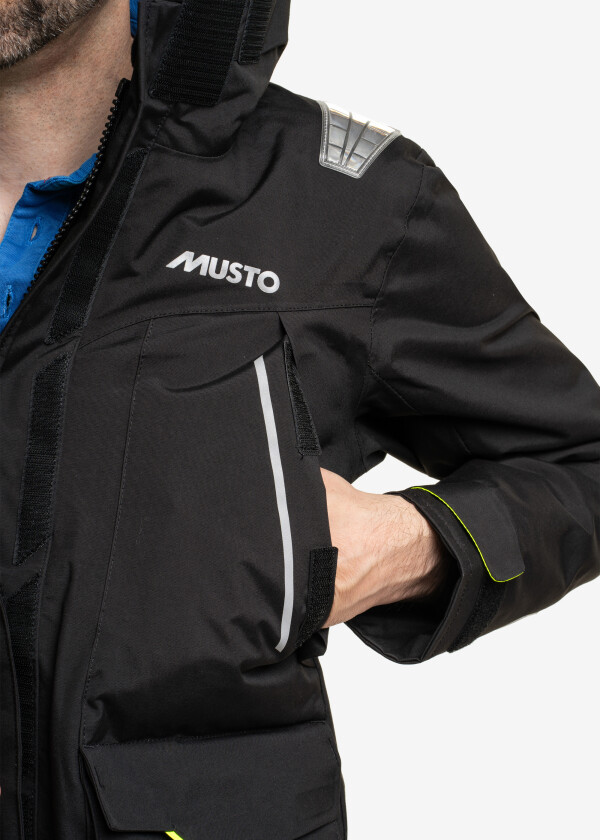 Купить MUSTO 82084_990-M Мужская куртка BR2 Offshore 2.0 / черный / Размер одежды: М 7ft.ru в интернет магазине Семь Футов