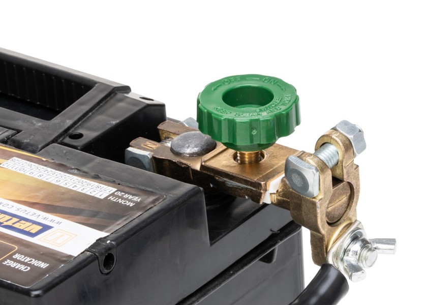 Купить SEATEC Клемма полюса батареи с автоматическим выключателем 7ft.ru в интернет магазине Семь Футов