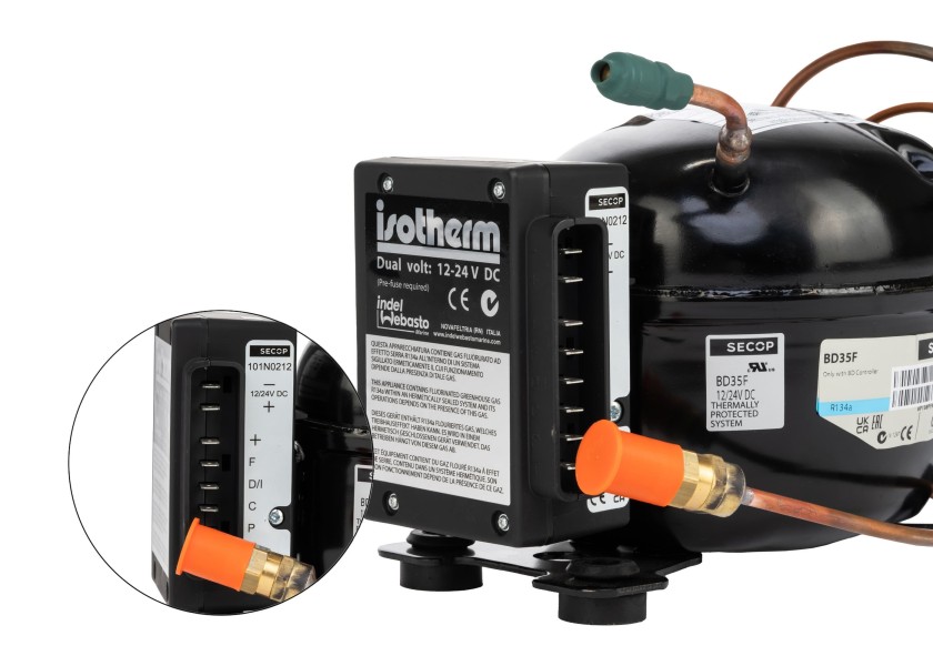 Купить ISOTHERM U150X050A17361AA ITC+ 3751 Холодильник/морозильник / с подставкой / с водяным охлаждением / макс. 150 л 7ft.ru в интернет магазине Семь Футов