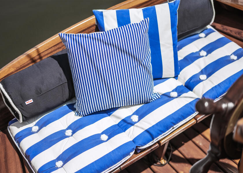 Купить Kapok Double Cushion / royal blue / wide stripes 57360-bvs 7ft.ru в интернет магазине Семь Футов