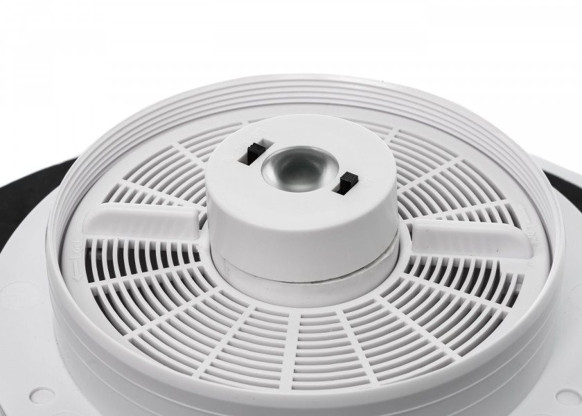 Купить  Вентилятор на солнечной батарее Marinco N2080 N20804S 254x135мм 28м³/час 2500мАч 4,8В 24ч нержавеющая сталь/пластик 7ft.ru в интернет магазине Семь Футов