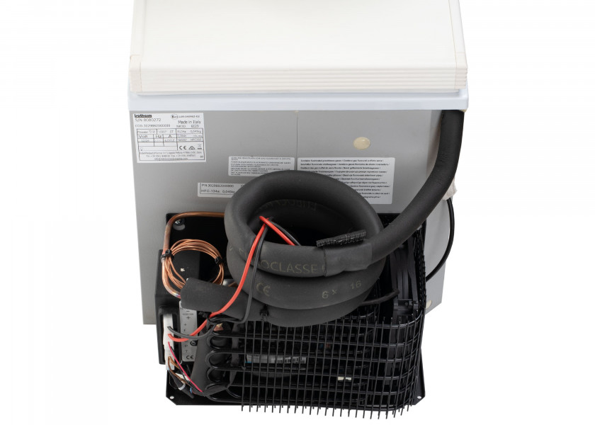 Купить ISOTHERM B029TNBAW17111A1 ВСТРОЕННЫЙ 29 DUAL компрессорный охладитель холодильника/морозильника 60220-bvs 7ft.ru в интернет магазине Семь Футов