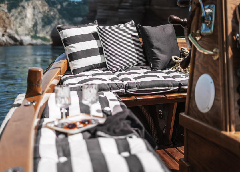 Купить Kapok Single Cushion / anthracite / wide stripes 57354-bvs 7ft.ru в интернет магазине Семь Футов