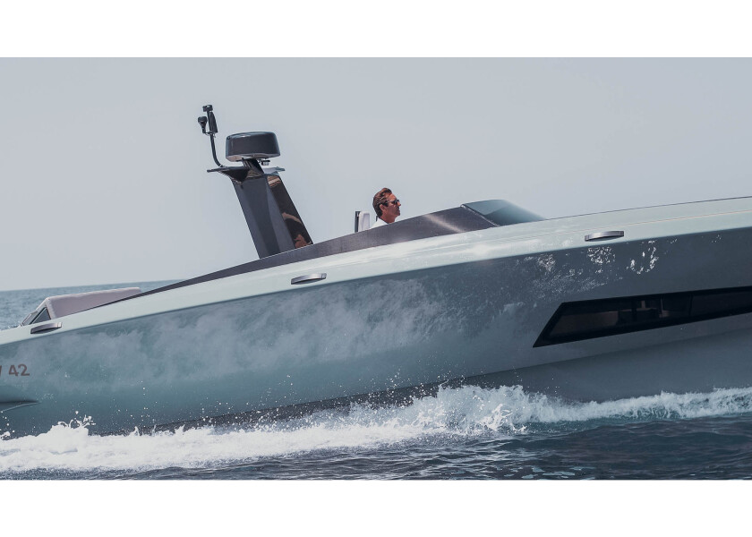 Купить Крепление для радара/антенны Scanstrut PowerTower APT-150-01-BLK 150мм из алюминия с наклоном 25° цвет черный, Osculati 29.900.11 7ft.ru в интернет магазине Семь Футов