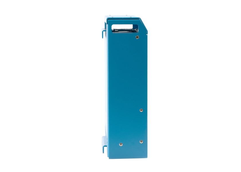 Купить VICTRON CCH012020000 CENTAUR 12В/20А Зарядное устройство/3 выхода 7ft.ru в интернет магазине Семь Футов