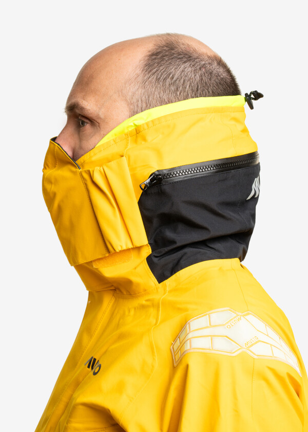 Купить MUSTO 82307_772-M Мужская куртка MPX GORE-TEX Pro Offshore 2.0 / золотой / Размер одежды: М 7ft.ru в интернет магазине Семь Футов