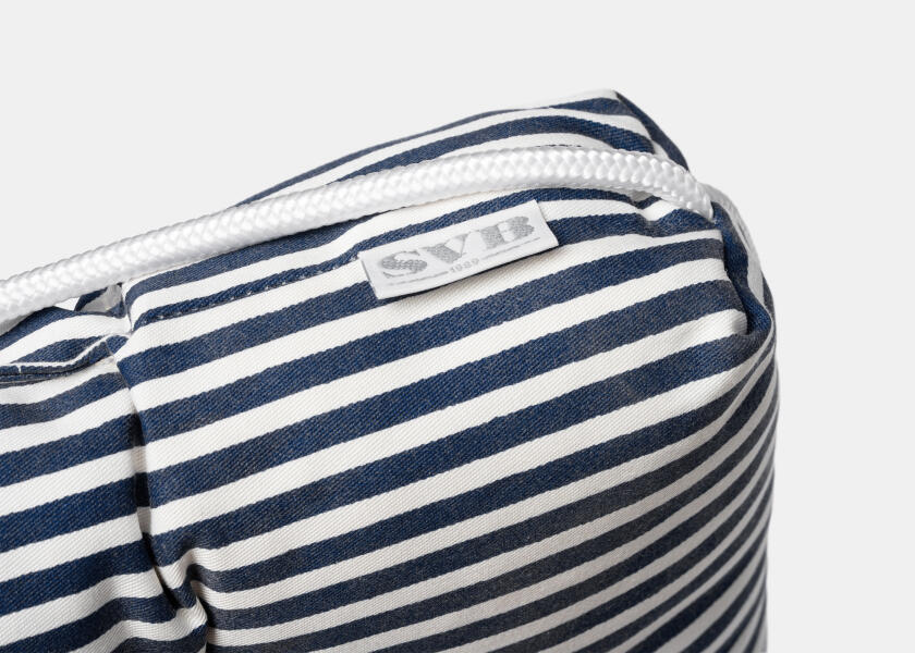 Купить Kapok Single Cushion / navy blue / thin stripes 57344-bvs 7ft.ru в интернет магазине Семь Футов