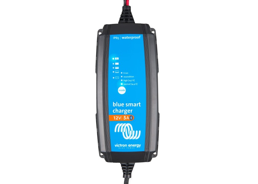 Купить VICTRON BPC120533034R Умное зарядное устройство синего цвета IP65 12 В / 5 А 7ft.ru в интернет магазине Семь Футов