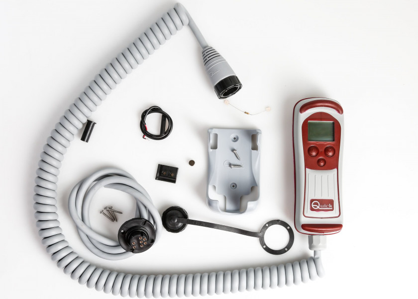 Купить QUICK Handheld Remote Control with Chain Counter 60415-bvs 7ft.ru в интернет магазине Семь Футов