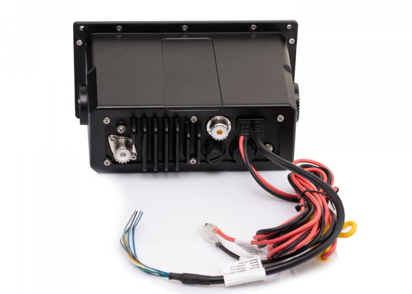 Купить B&G 000-14819-001 V60-B УКВ-радиостанция / со встроенным транспондером AIS 7ft.ru в интернет магазине Семь Футов